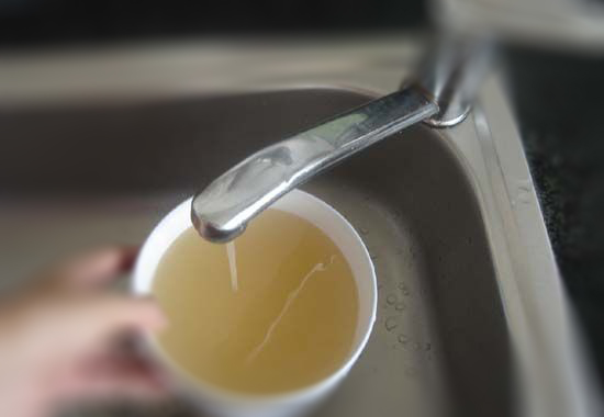 黃濁,自來水